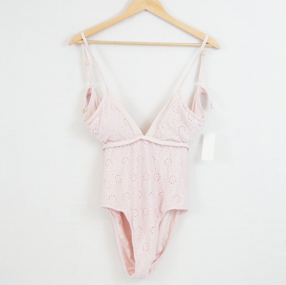 3 for $10 sale NWT splendid one piece bathing suit